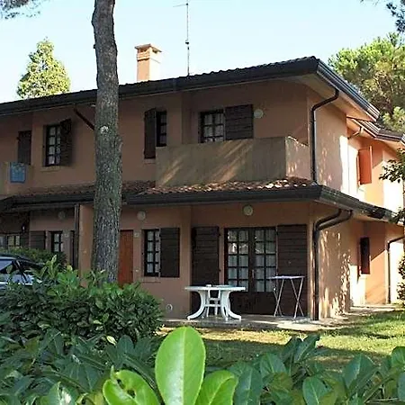 Hotel Wonderful With Private Garden By Beahost Bibione